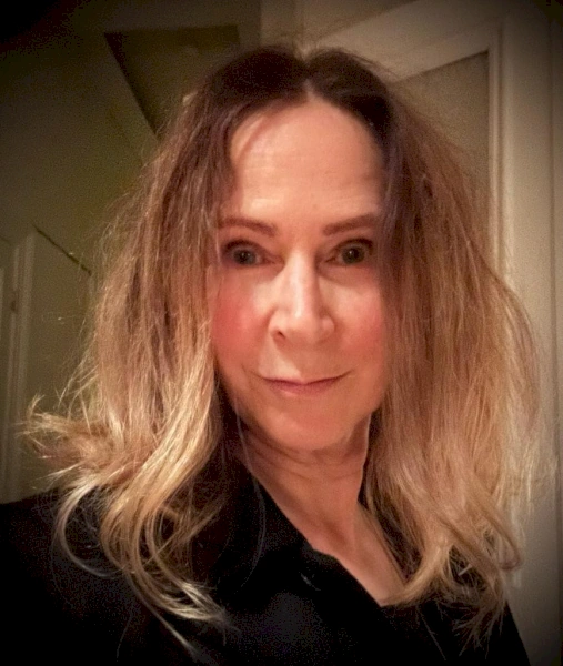 Yogaloft-Hamburg-Uta-Delbridge